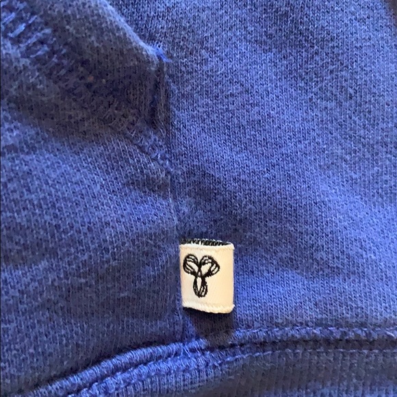 TNA Aritzia Blue Hoodie Size Small - Picture 5 of 8